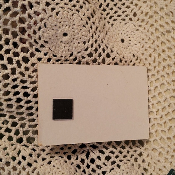 1992 Vintage Victorian calendar - Picture 2 of 2